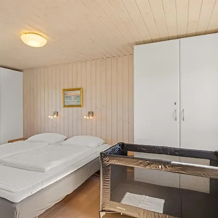 Loryleimis - 300m From The Sea By Interhome Feriehus Løkken