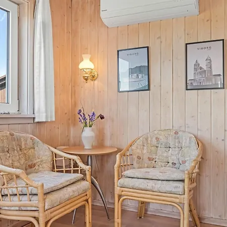 Nyaraló Loryleimis - 300m From The Sea By Interhome