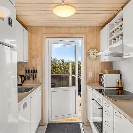 Loryleimis - 300m From The Sea By Interhome Feriehus *