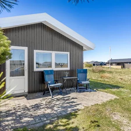 Loryleimis - 300m From The Sea By Interhome *